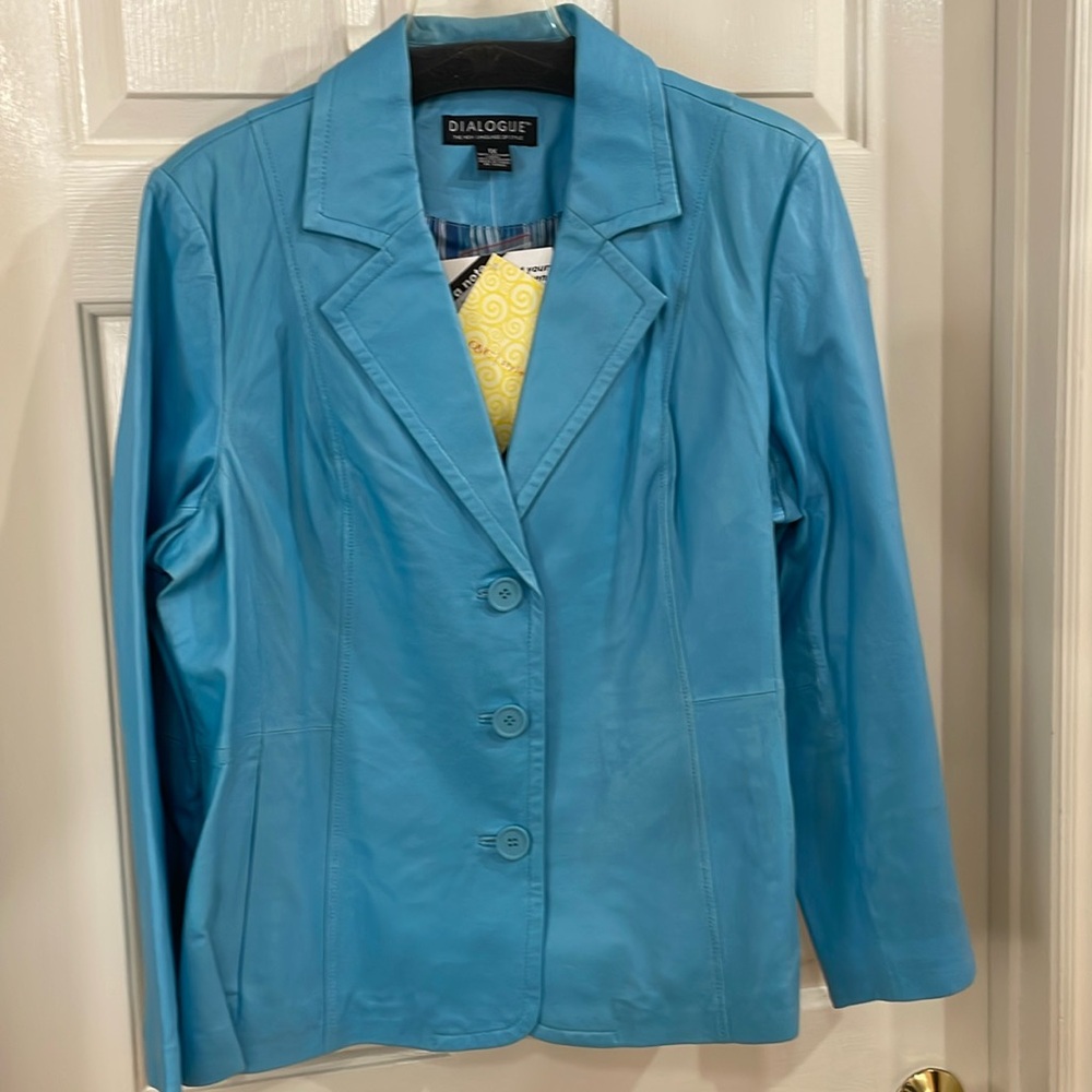 NWT Dialogue ❤️Beautiful Baby Blue Leather Jacket